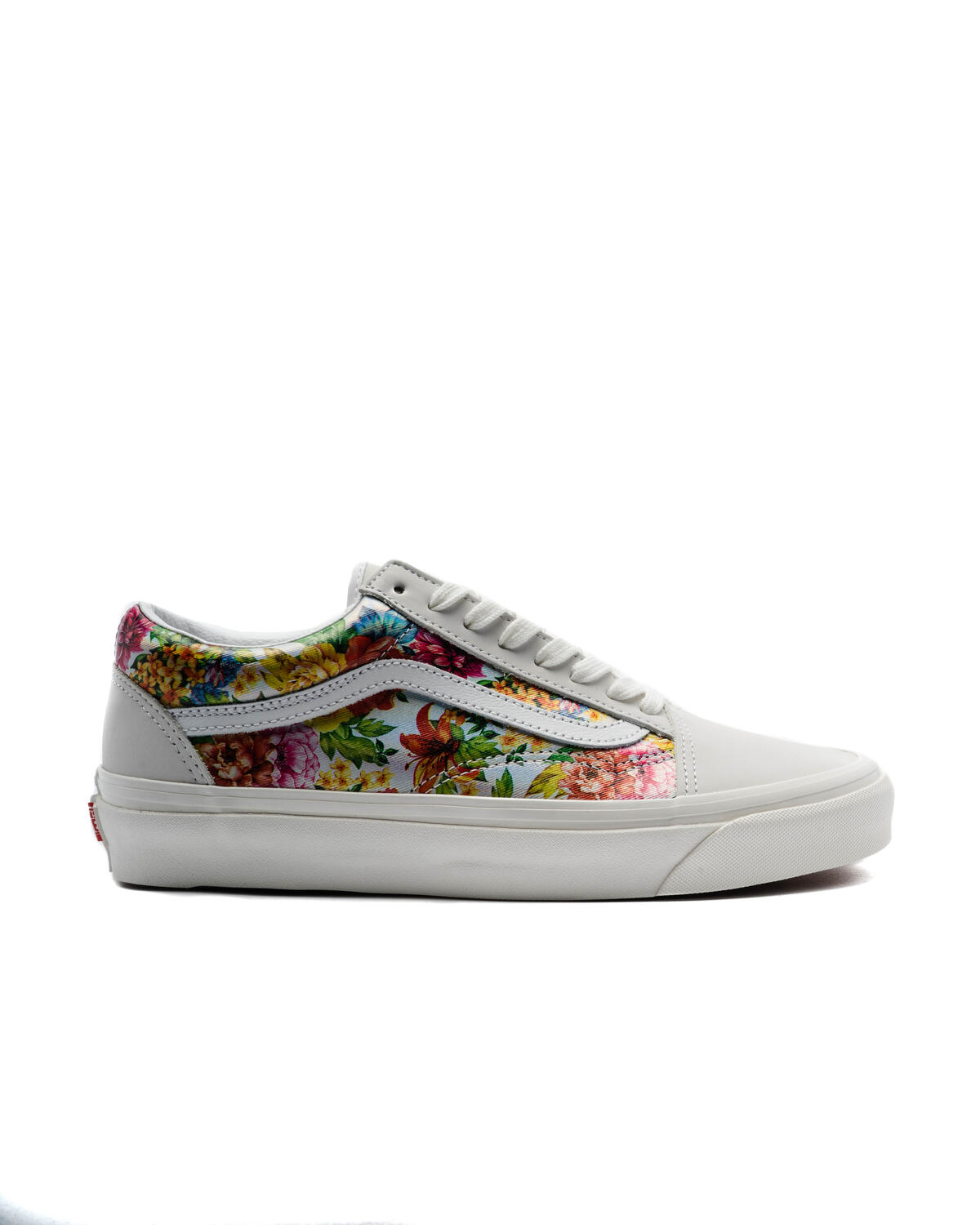 Tan vans sale with flowers